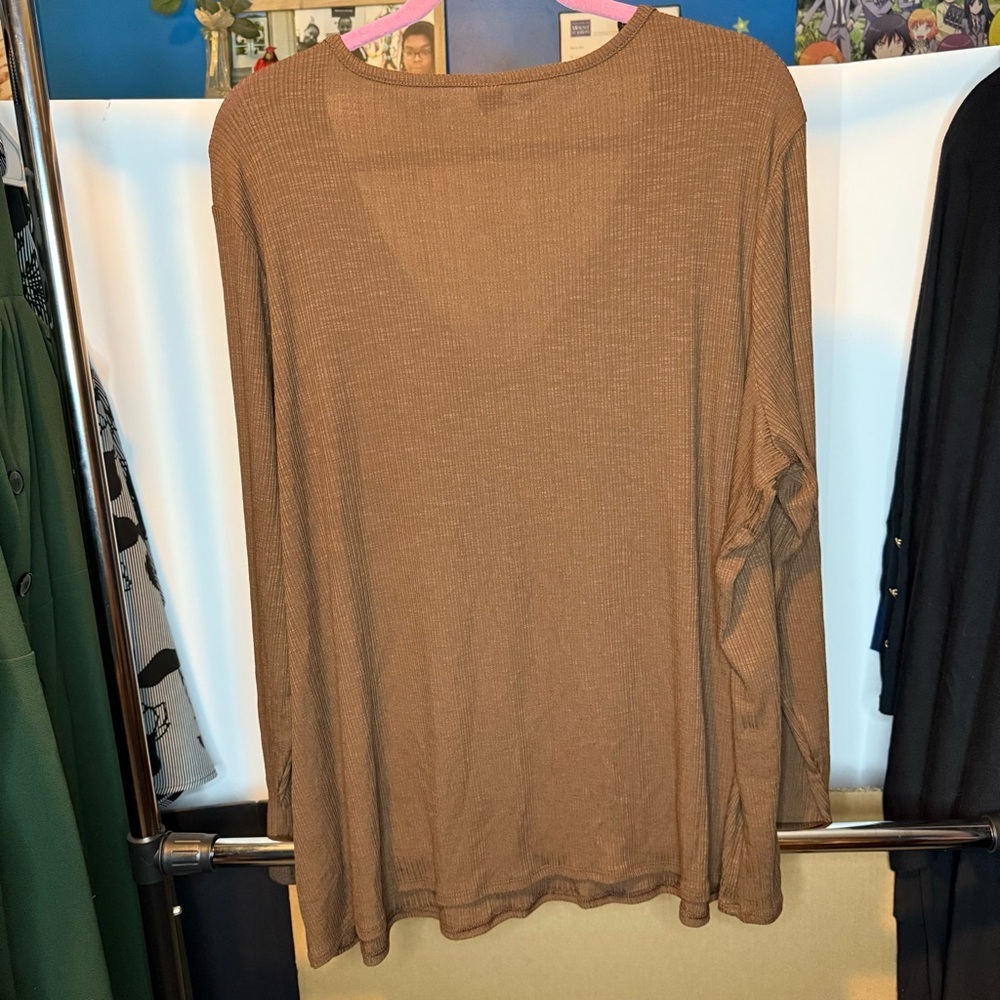 Old Navy size XXL Brown V-Neck Women's Top - Picture 5 of 5